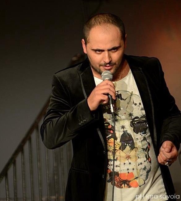 Mario Rizos Mario Raz - Mic Drop