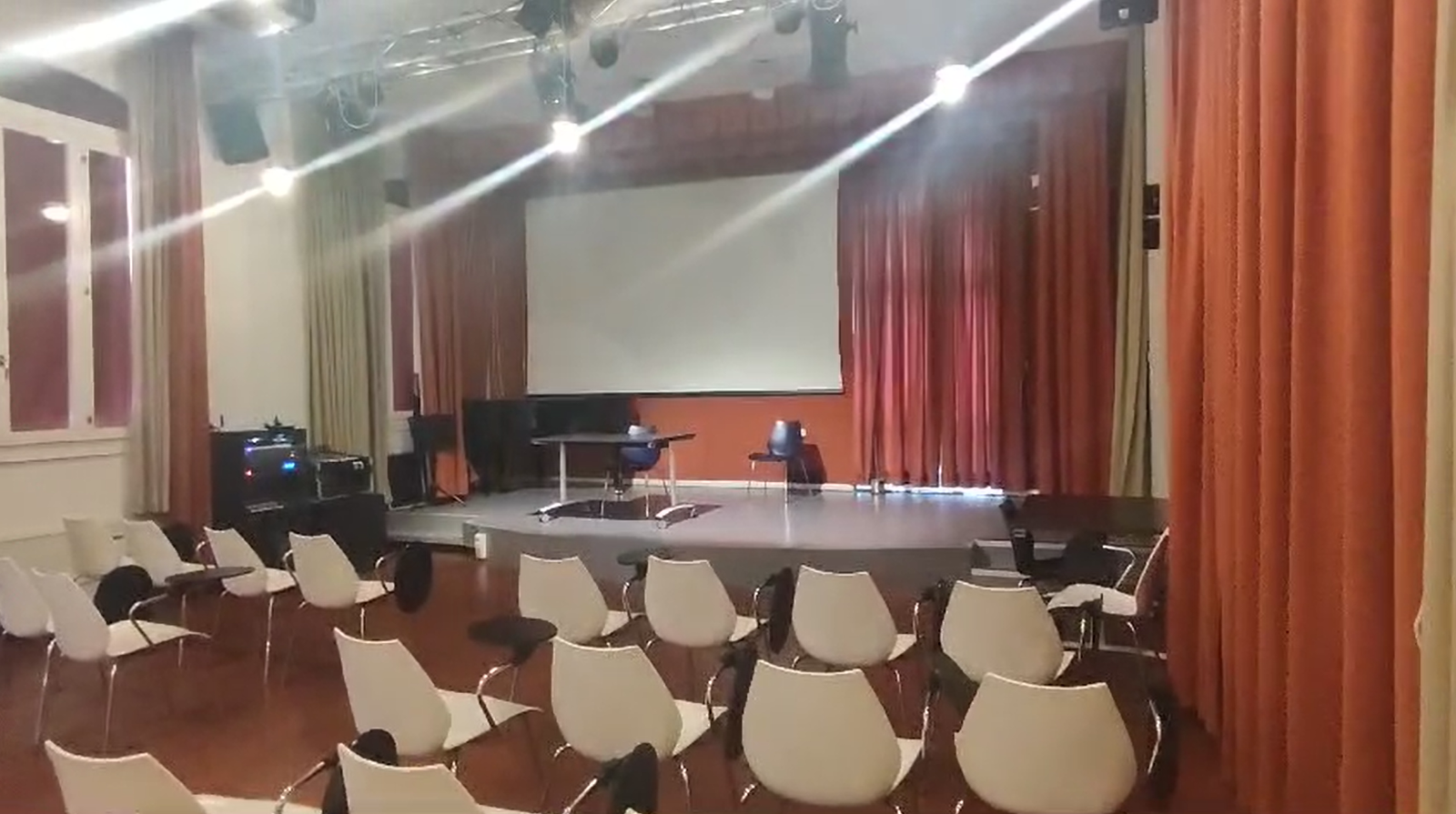 Sala Polivalente Anzola